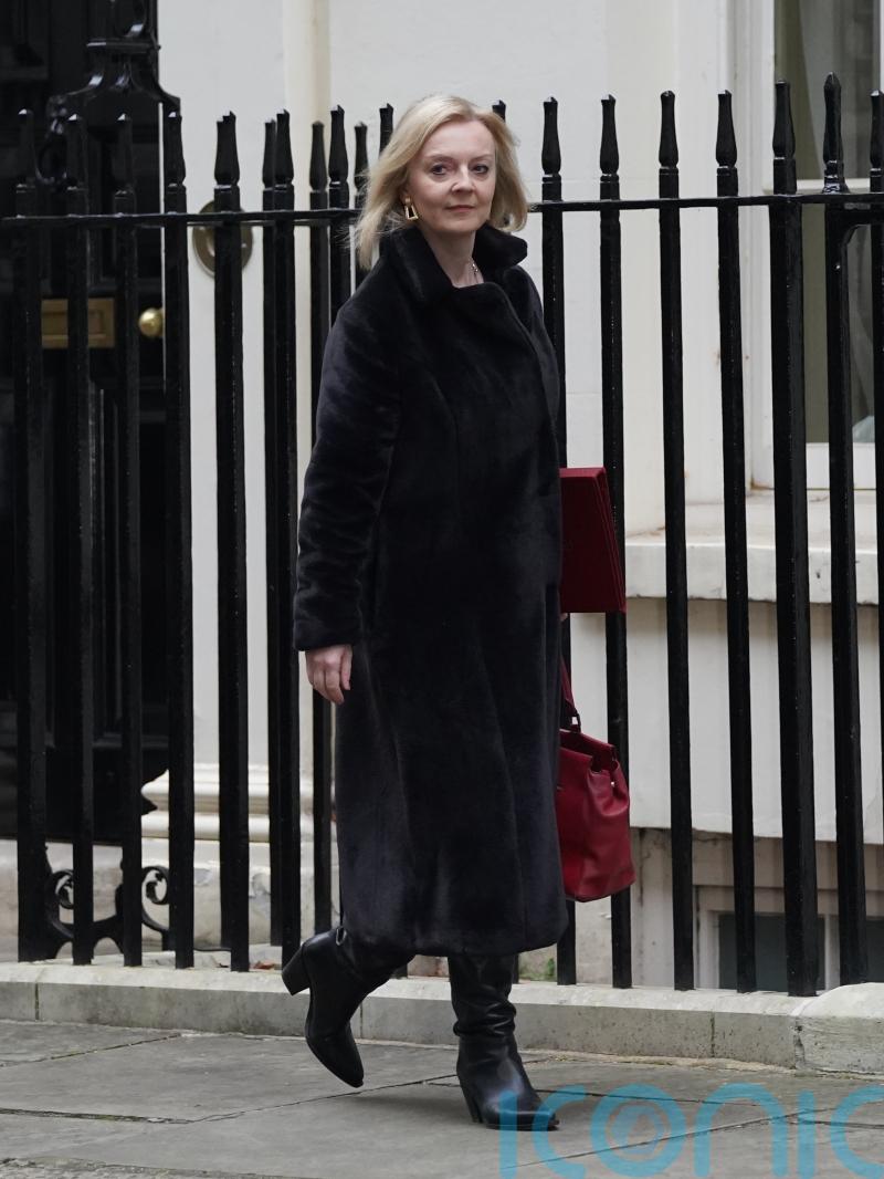 Government ‘urgently’ looking at how to support Ukraine refugees – Truss