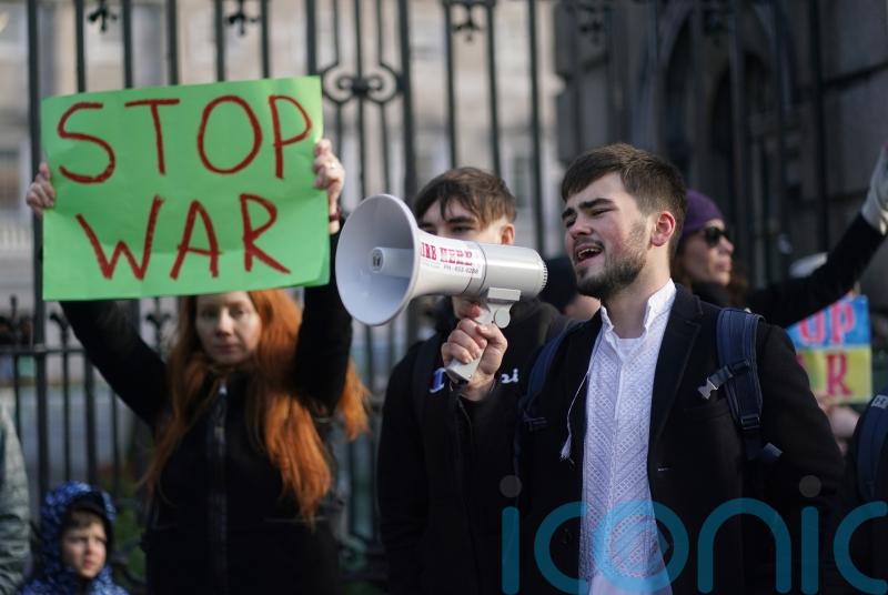 EU sanctions to go ahead despite planned Ukraine-Russia meeting – Irish minister