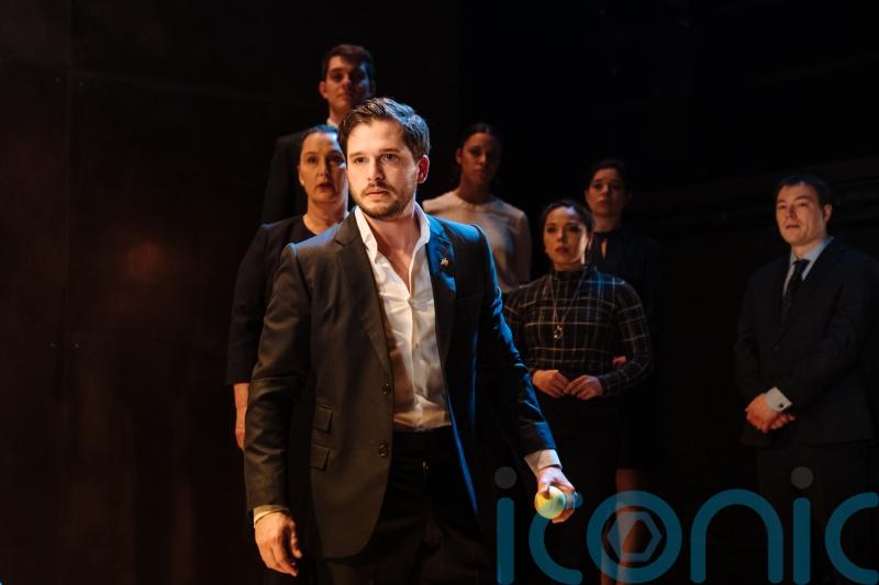 Theatre releases first look at Kit Harington as Henry V