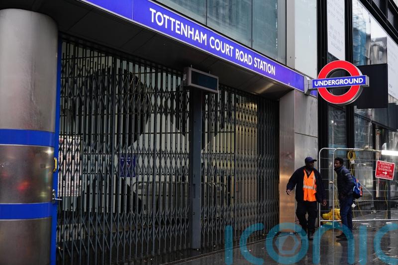 Strike paralyses Tube network