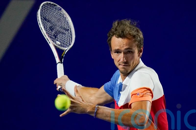 Russian and Belarusian tennis players allowed to compete under neutral flag