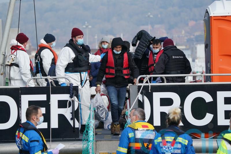 Channel crossings continue as more migrants arrive in Kent