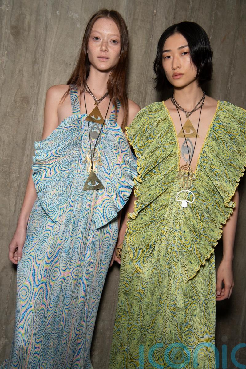 7 of the biggest spring beauty trends, from Y2K hair to grunge glam