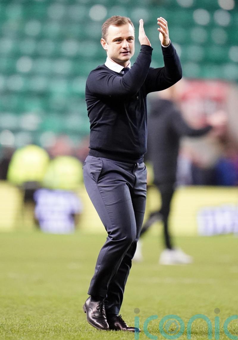 It’s a challenge – Shaun Maloney striving to solve selection puzzle at Hibernian