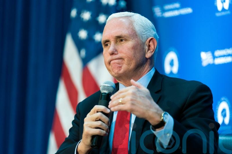 Pence takes swipe at Trump and ‘apologists for Putin’