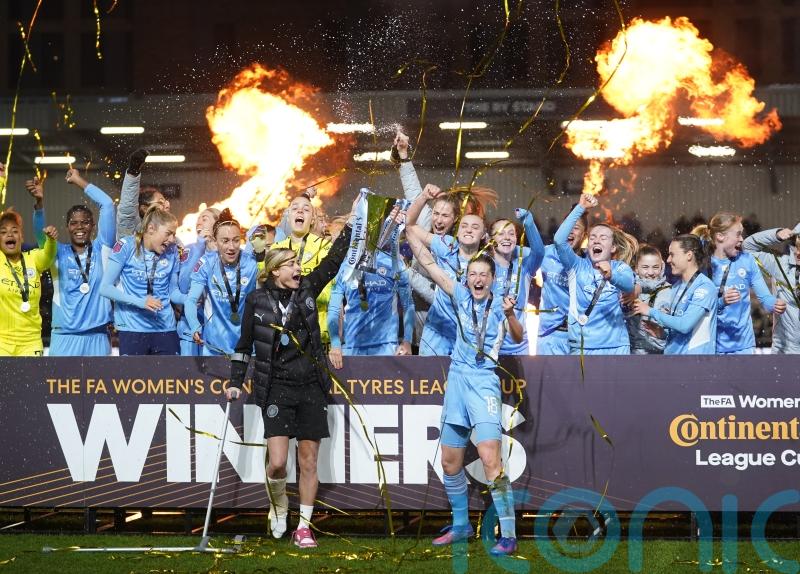 Caroline Weir applauds “top performance” as Manchester City lift League Cup