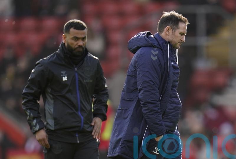 Frank Lampard fears for Ashley Cole as Everton prepare for Tottenham trip
