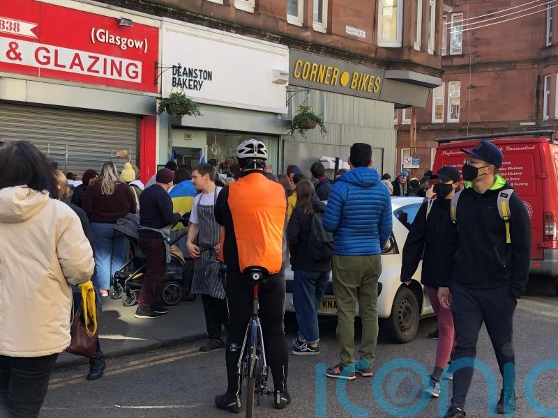 Ukrainian baker’s fundraising sale raises £25,000
