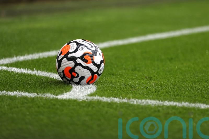 King’s Lynn claim a battling point against Woking