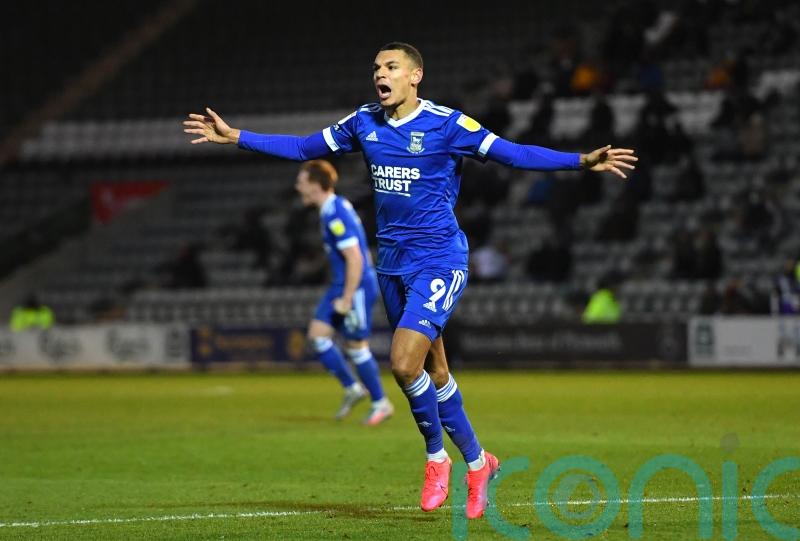 Ipswich keep play-off hopes alive with home defeat of Lincoln