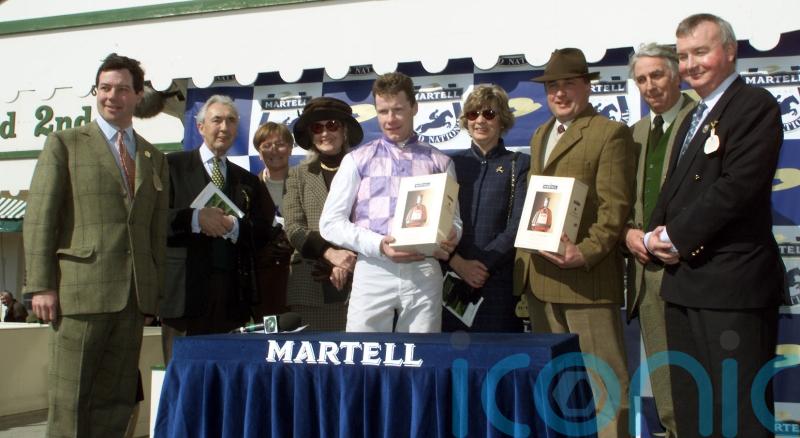 Fitzgerald leads tributes to owner Sir Robert Ogden
