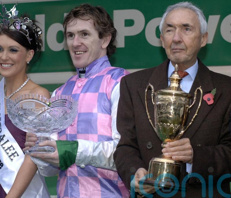 Leading owner Sir Robert Ogden dies, aged 86