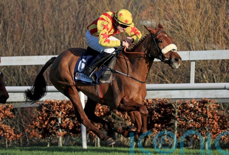 Royal Kahala set to take Stayers’ test