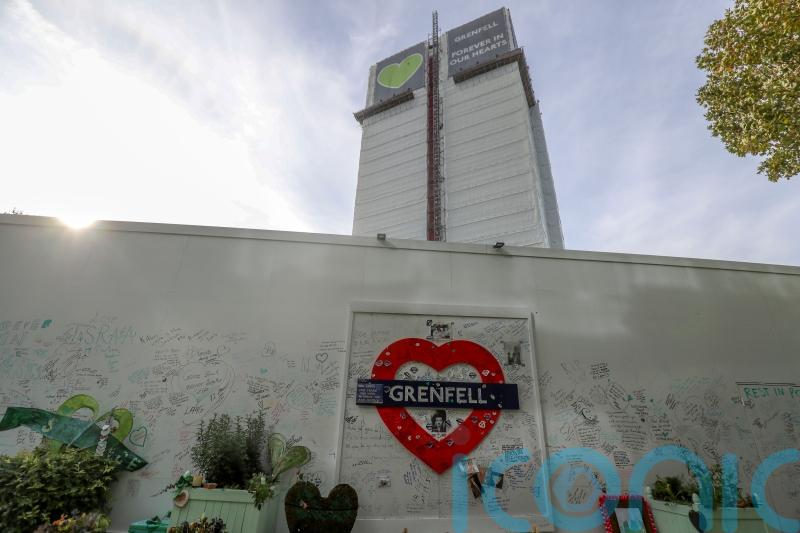 ‘Stay put’ advice exceptions left out of fire guidance, Grenfell inquiry hears
