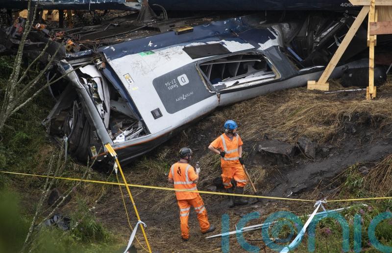 Stonehaven rail crash: Tragedy was caused by Network Rail and Carillion failures