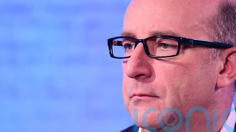 How self-help guru Paul McKenna hypnotises himself