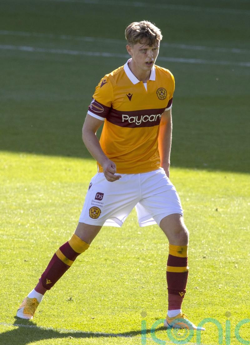 Mark O’Hara faces late test as Motherwell host Hibernian in cup quarter-final