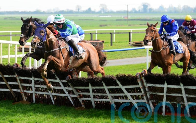Ronald Pump back over fences for Leinster National challenge