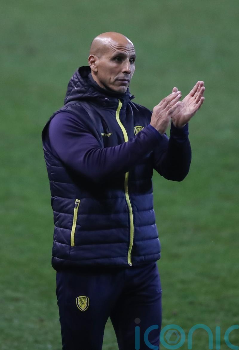 Burton assistant Dino Maamria lauds character in fightback win over Fleetwood
