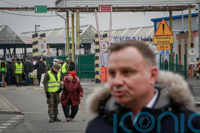 Rest of Europe must open borders to Ukrainian refugees, says Polish president