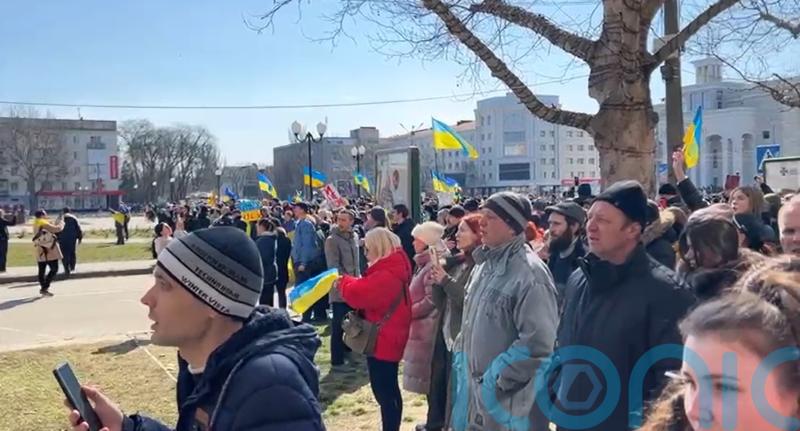 Ukrainians protest on streets of Russian-occupied city of Kherson