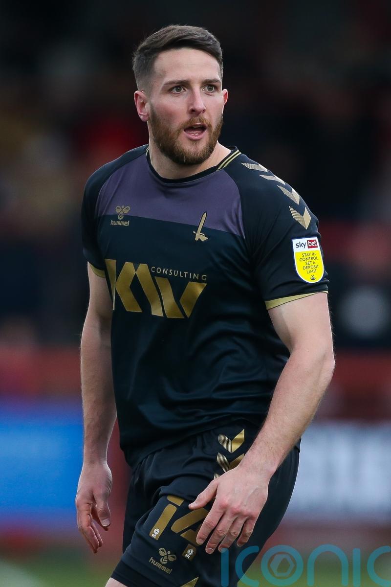 Conor Washington could start when Charlton host Gillingham