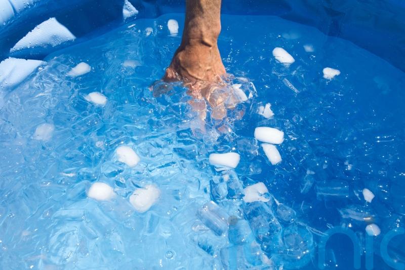 The dos and don’ts of taking an ice bath – for anyone tempted to give the TikTok trend a try
