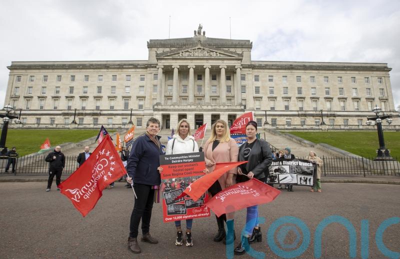 Minister urged to intervene to save women’s homeless hostel