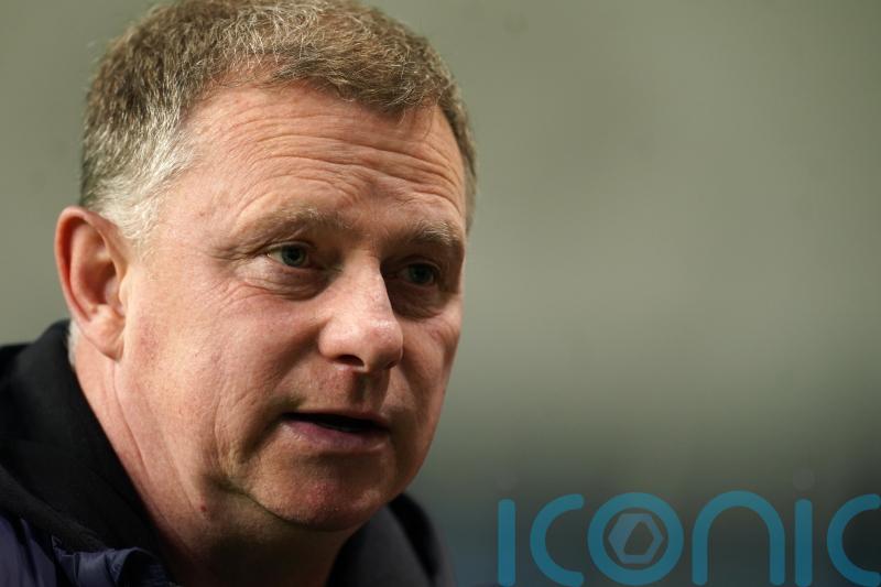 Mark Robins to take coronavirus test ahead of Coventry’s fixture with Hull