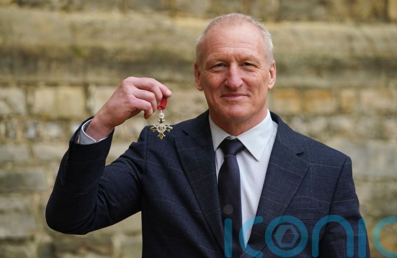 Simon Middleton takes day off England training camp to collect royal honour