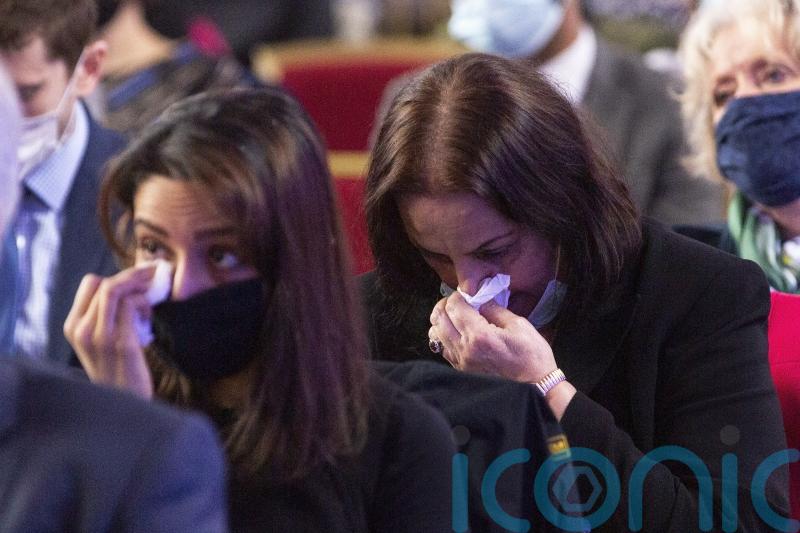 Families honour doctors who died in pandemic at memorial service