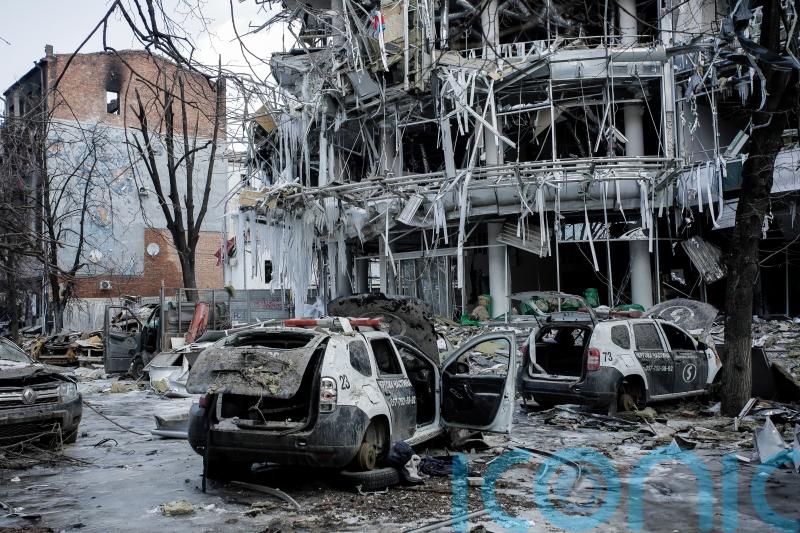 Hundreds feared trapped in Ukraine theatre hit by air strike