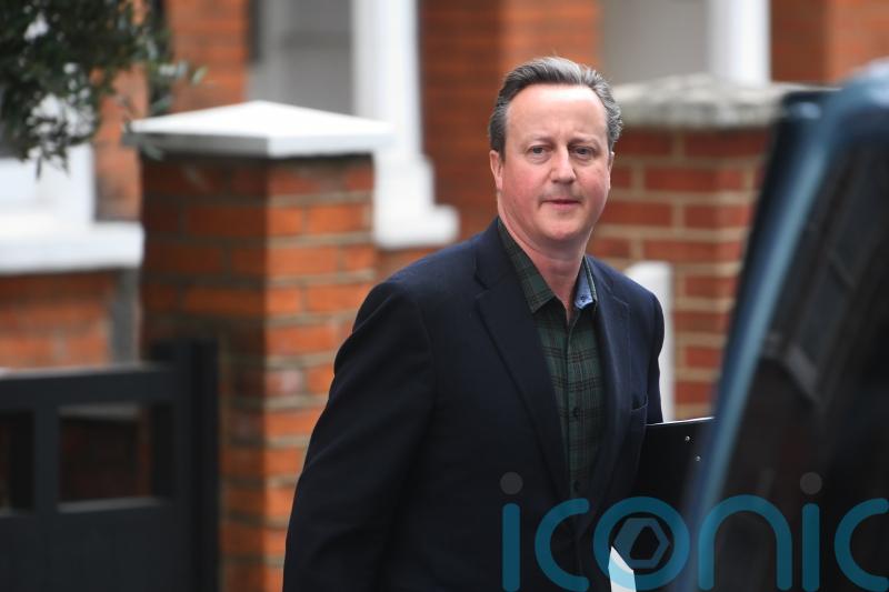 Ex-PM David Cameron driving ‘small lorry’ to Poland with supplies for refugees
