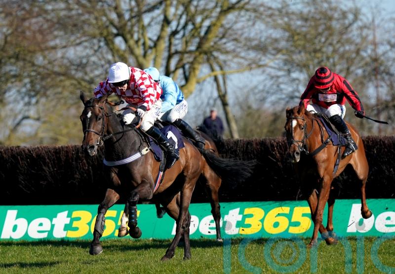 Saint Palais proves a class above at Uttoxeter