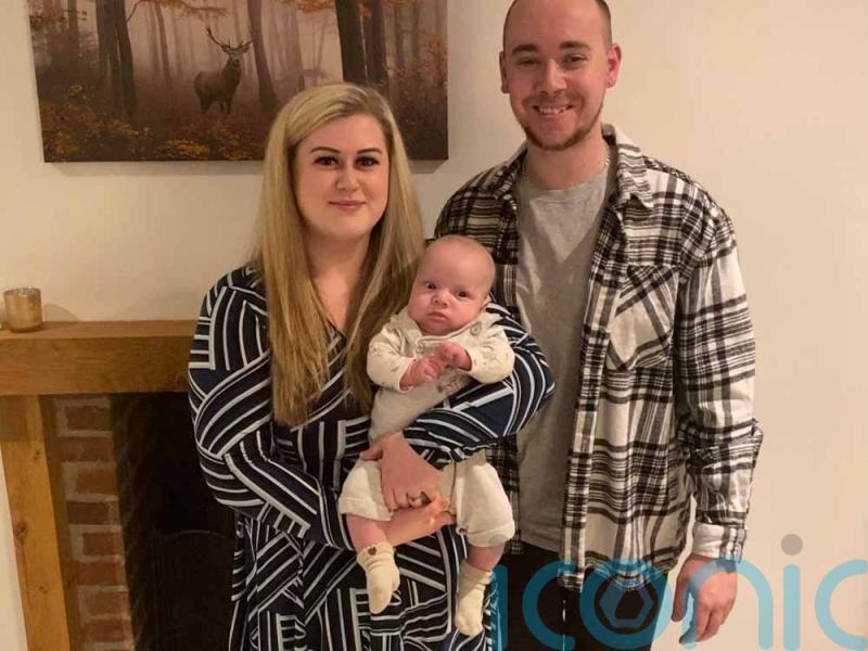 Adorable baby born seven weeks early “died for 11 minutes” days later with sepsis but is thriving at five months thanks to amazing doctors