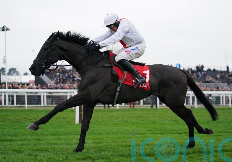 Sandown calling for Nube Negra