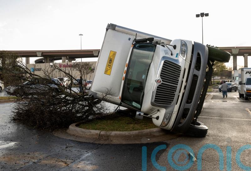 One killed, 10 injured after tornado hits north Texas county