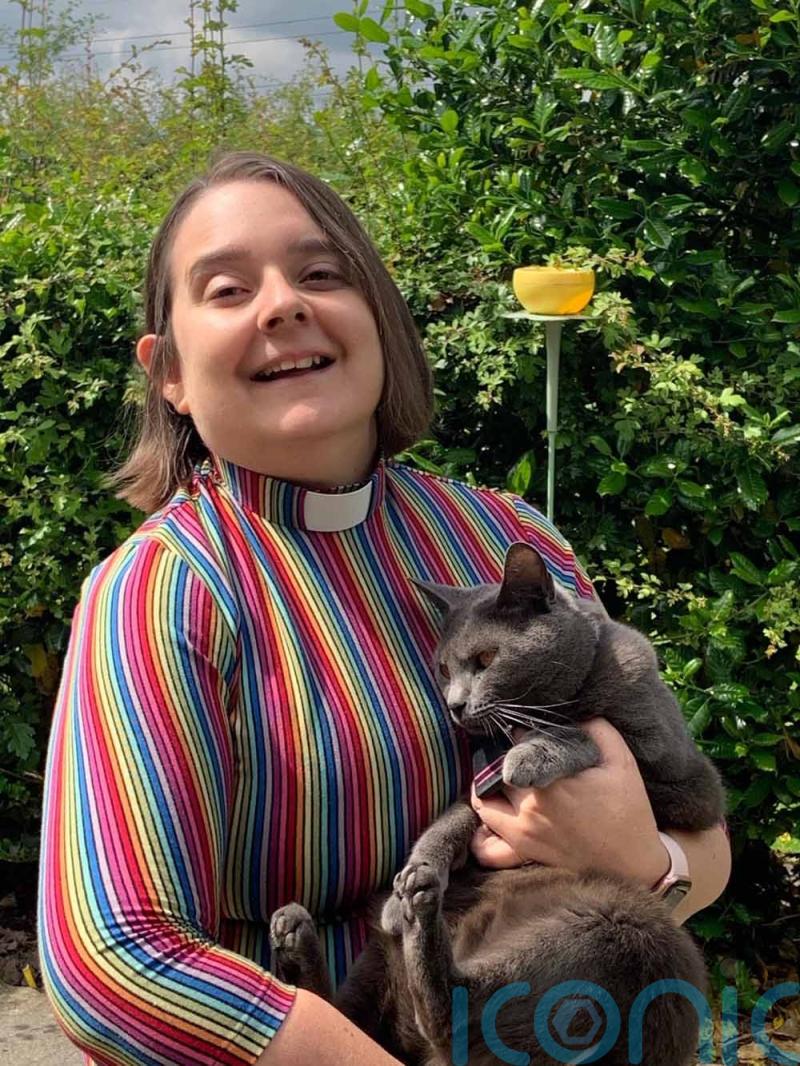 VIDEO: Reverend’s perfect marriage between science a love of animals and her faith sees her working as a priest and a veterinary pathologist