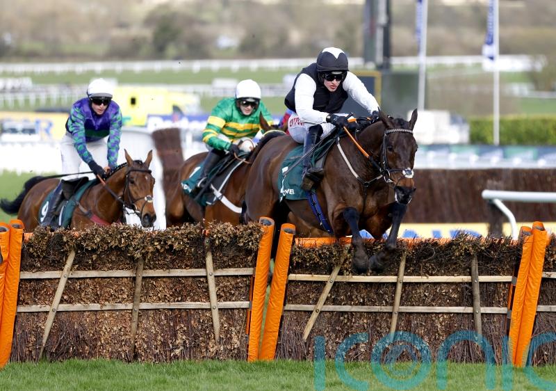 Aintree aim for Stayers’ Hurdle hero Flooring Porter
