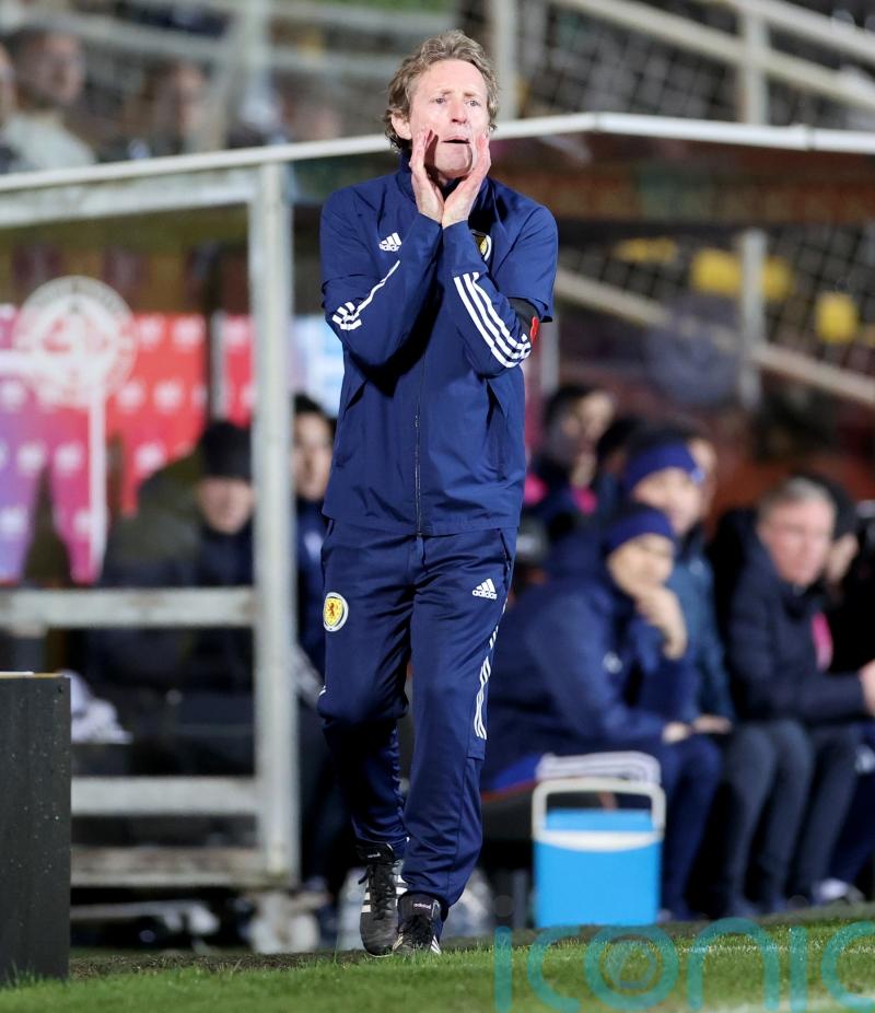 Peter Houston ready to fill in after Scot Gemmill tests positive for Covid-19
