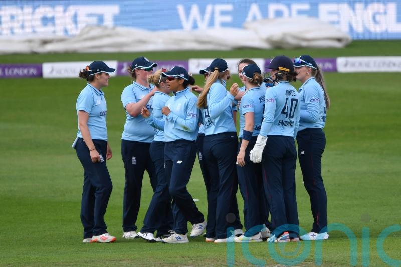 England continue remarkable World Cup turnaround with fine win against Pakistan
