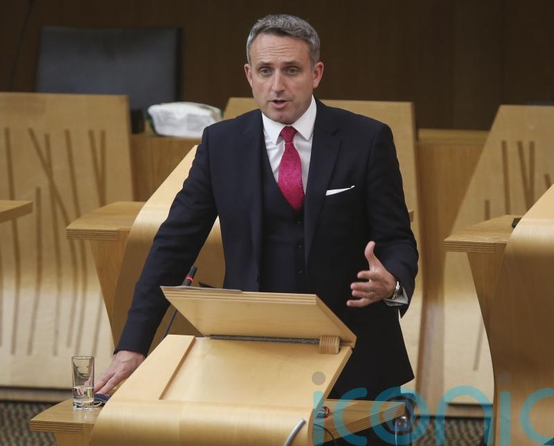 Cole-Hamilton challenges SNP to ‘lay aside’ indyref2 talk for council campaign