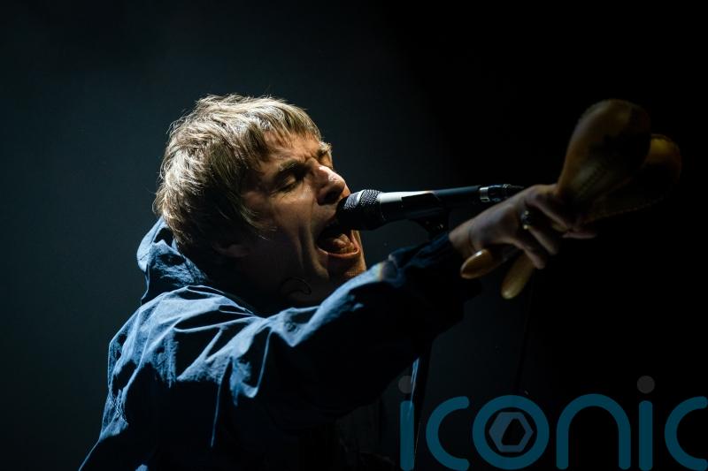 Liam Gallagher performs Live Forever in memory of Foo Fighters drummer