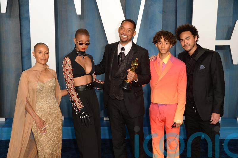 Will Smith celebrates with family at Vanity Fair Oscars after party