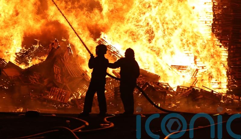 Fire service must evolve to face climate change and threat of terrorism – report