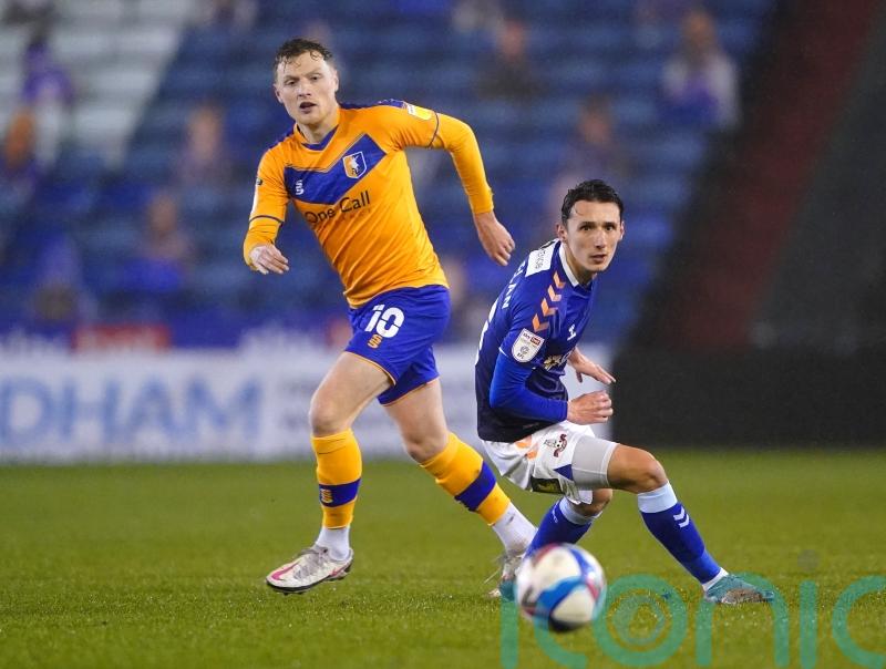 Callum Whelan nets late goal as Oldham grab lifeline with Leyton Orient win