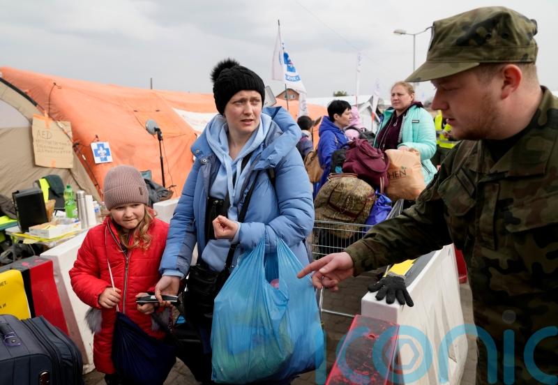 Four million refugees have fled Ukraine, says UN agency