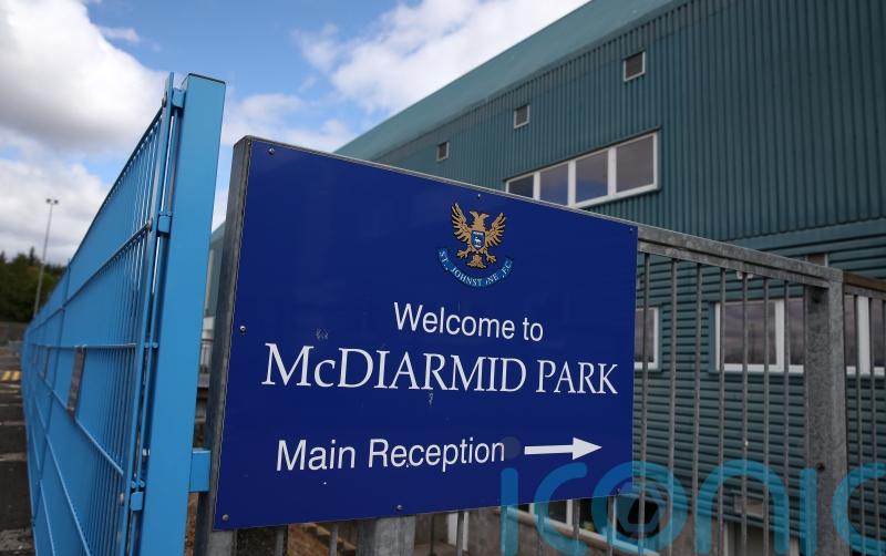 Dan Cleary urges St Johnstone to &lsquo;look up and not down&rsquo; in battle against drop