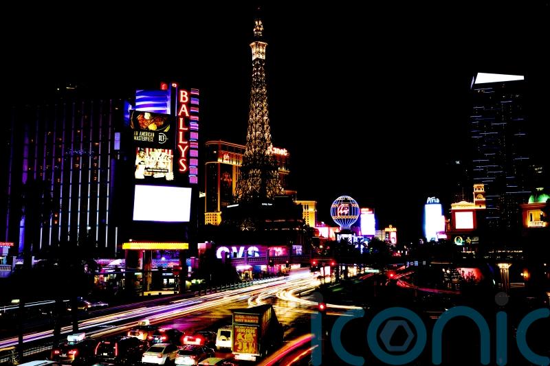 Formula One to hold night race on Las Vegas strip