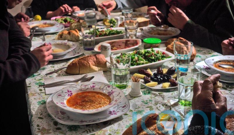 Ramadan: How to stay happy and healthy if you’re fasting